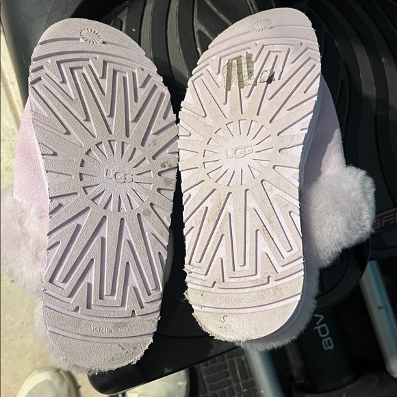 UGG Light Purple Mules - Picture 2 of 3